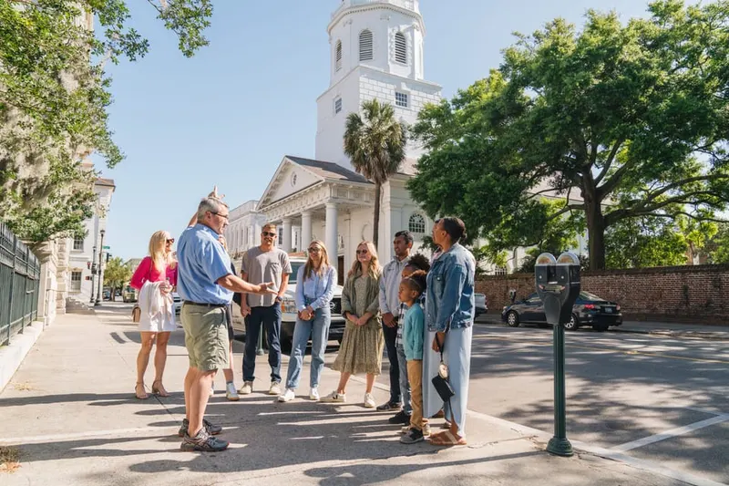 Charleston: Strolls Walking Tour of Hidden Gardens