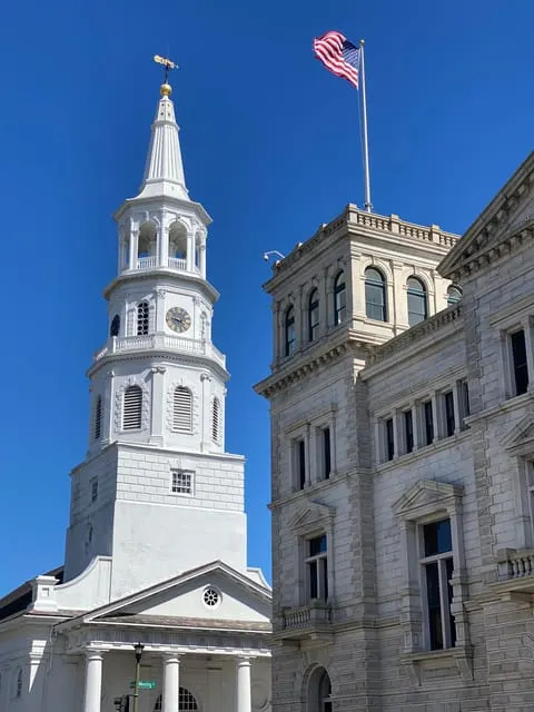 Charleston: Beauty & Tragedy Historic Walking Tour