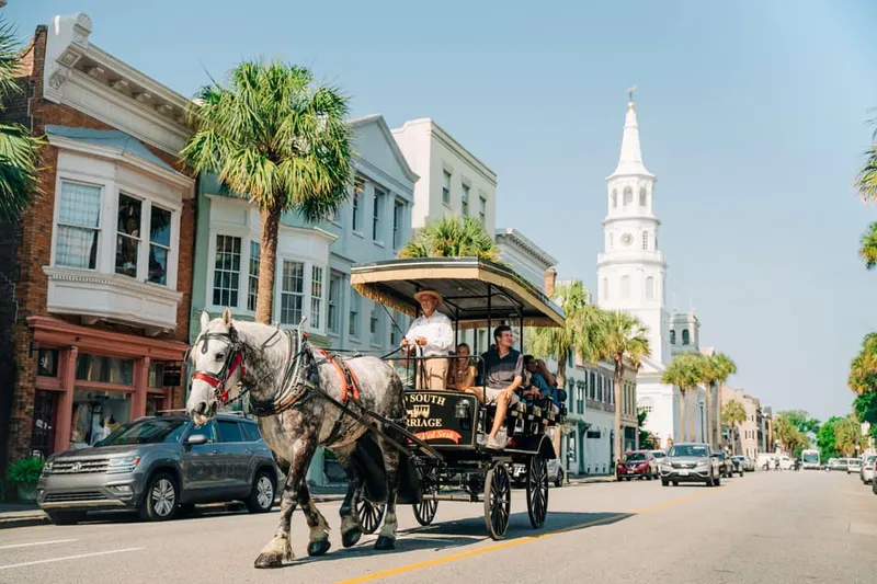 From Myrtle Beach: Charleston Day Trip, Boone Hall & Cruise