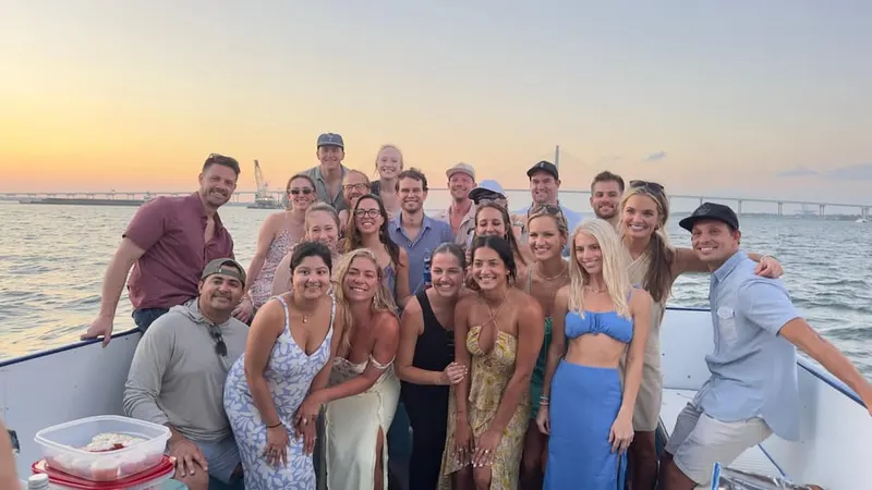Charleston: Harbor Sunset Cruise from Shem Creek - Music